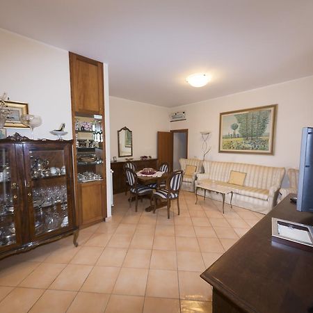 Pompei Deluxe Apartment Formia Eksteriør billede
