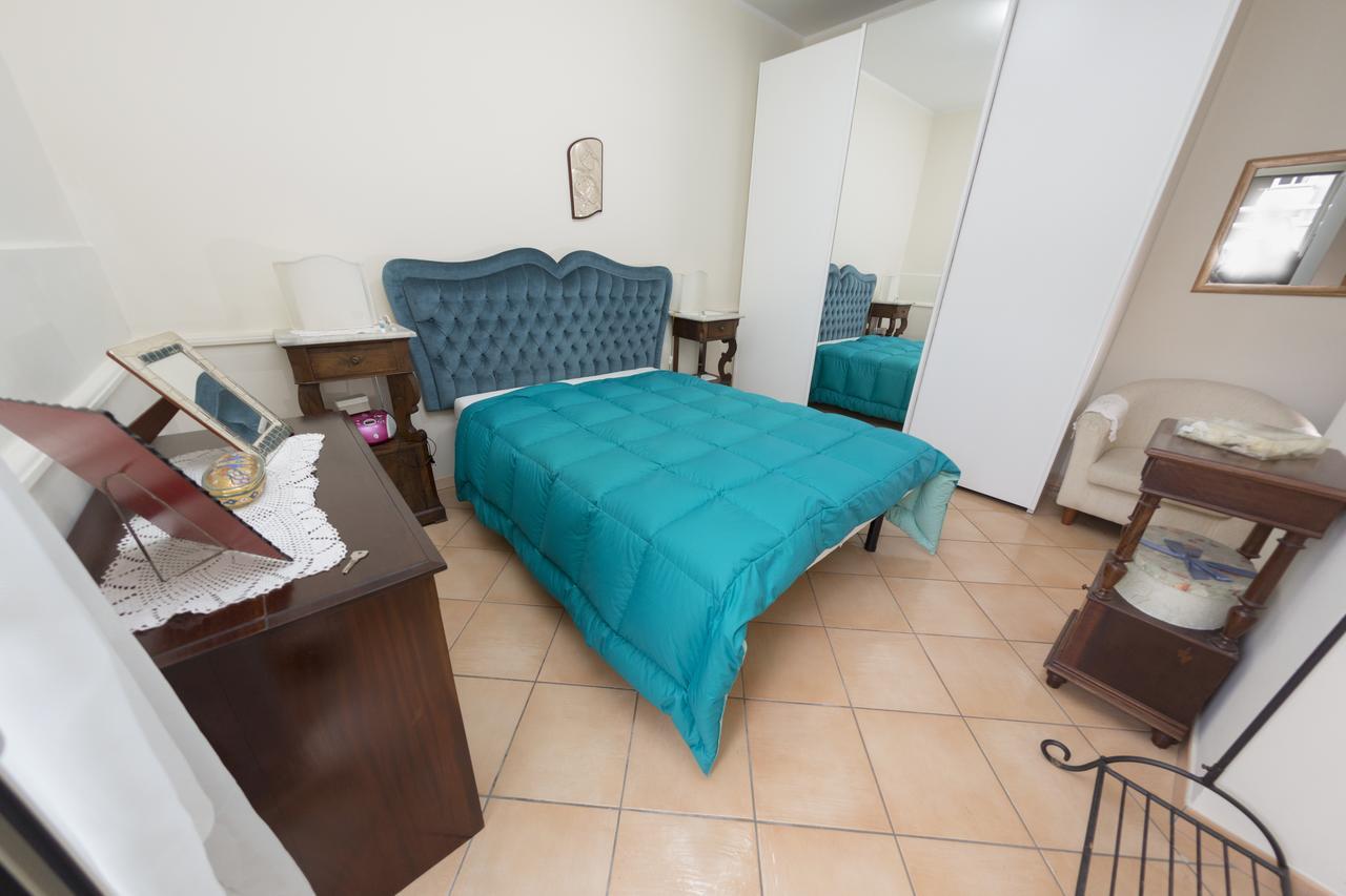 Pompei Deluxe Apartment Formia Eksteriør billede